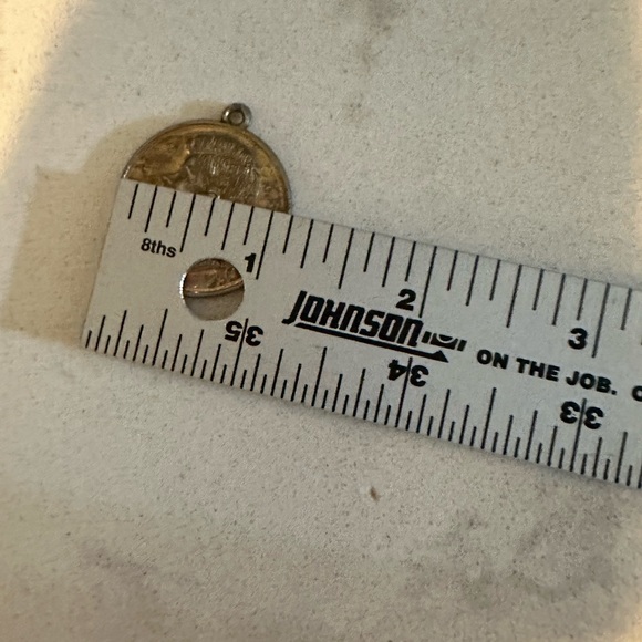 Vintage John F Kennedy JFK Silver Tone Famous Speech Medallion Pendant - Picture 4 of 6